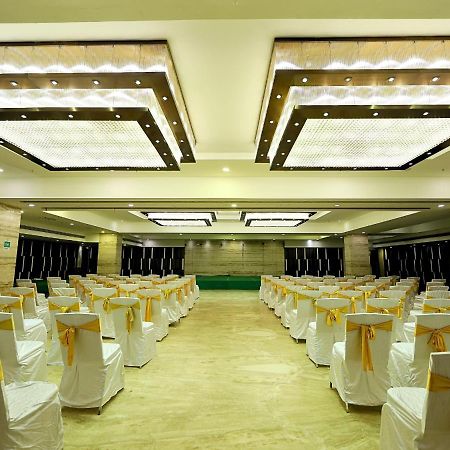 D R Utthama Nellore - Am Hotel Kollection Eksteriør billede