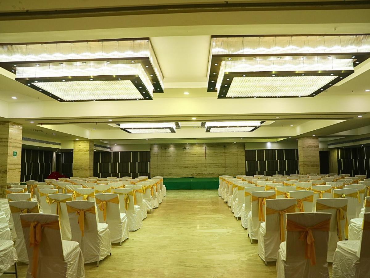 D R Utthama Nellore - Am Hotel Kollection Eksteriør billede