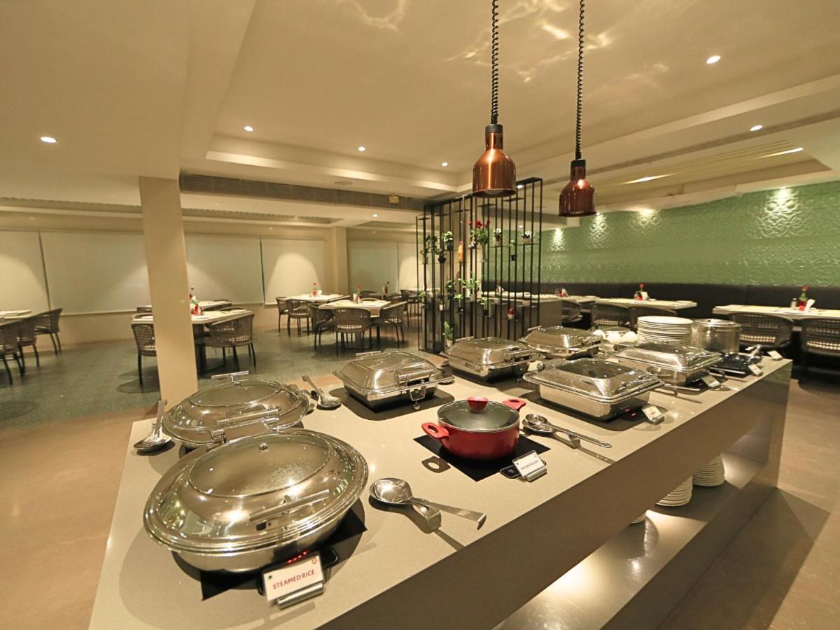 D R Utthama Nellore - Am Hotel Kollection Eksteriør billede