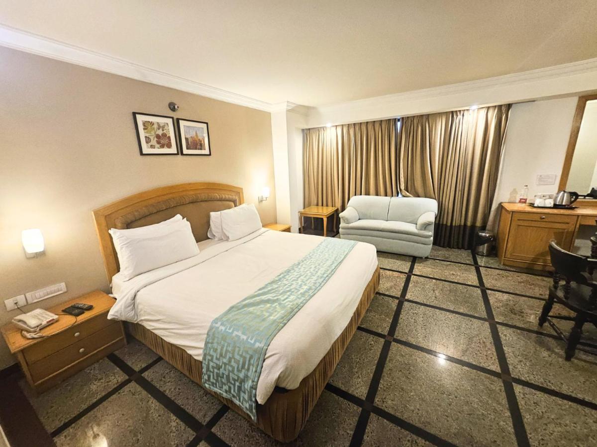D R Utthama Nellore - Am Hotel Kollection Eksteriør billede